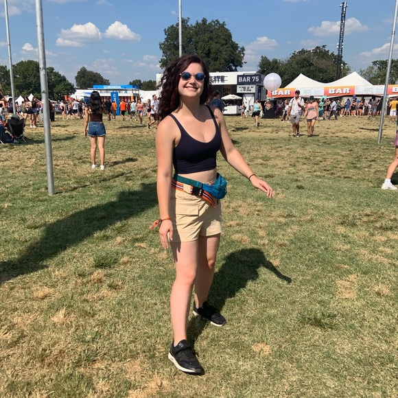 Meet your Posher, Maddie - Picture 1 of 1